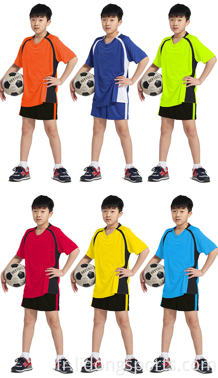 Uniformes de football en gros Kits Soccer Jersey Football Soccer World Cup Jersey